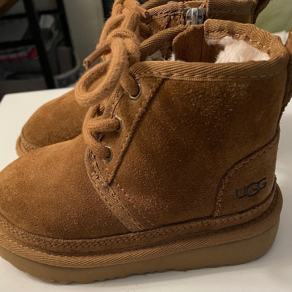 Toddler UGG boots-Like New!
